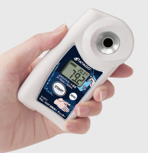 Refraktometr pro stanovení kontroly kvality desinfekce